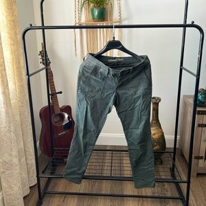 Target green khaki mid rise skinny jeggings